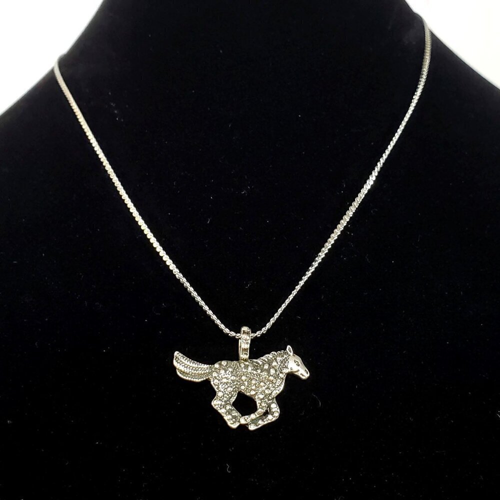 Silver-Tone Galloping Horse Pony Mustang Pendant Necklace Equestrian - Picture 9 of 11